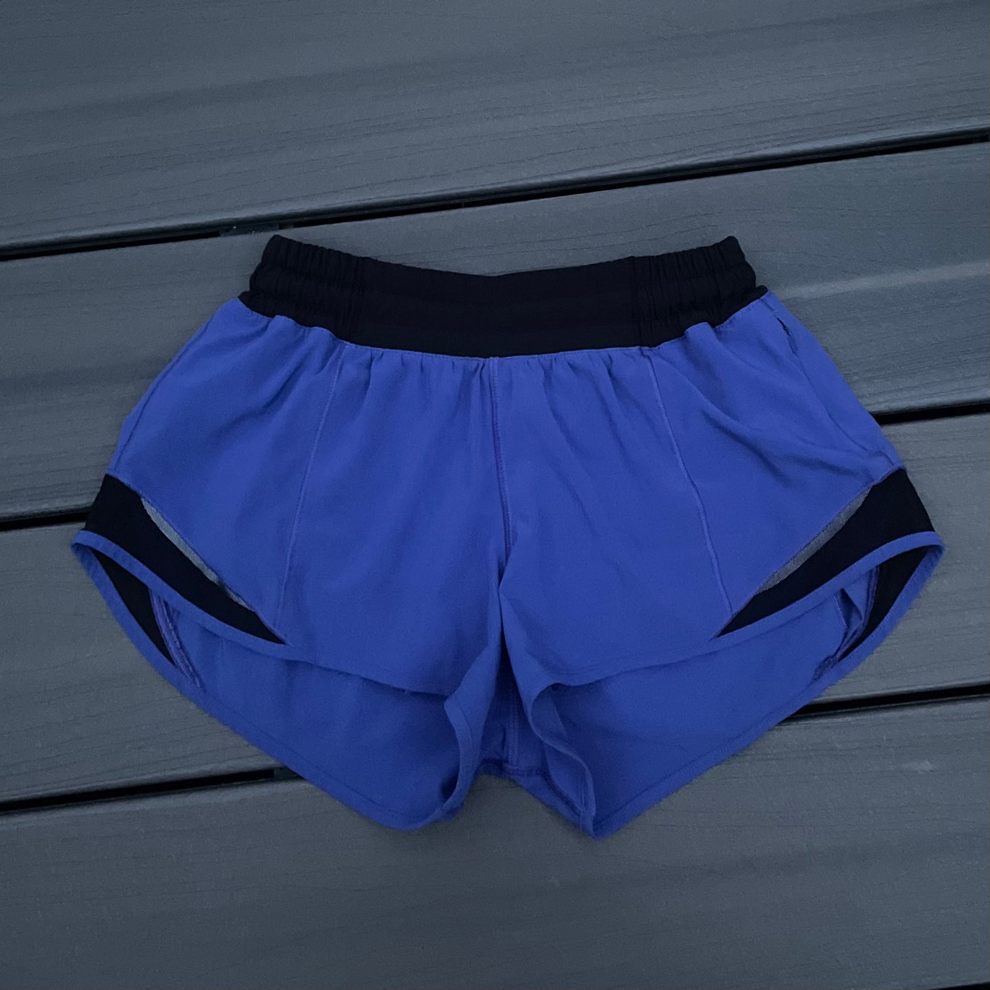 Lululemon Hotty Hot Short II